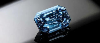 Diamant Bleu : Mystères et Merveilles de cette Pierre Précieuse