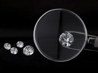 Diamant synthétique et naturel : tout comprendre pour choisir