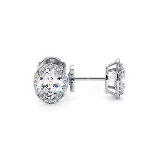 Boucles d'Oreilles Odéon Diamant Ovale, halo de diamants de laboratoire, or blanc 18 carats ou platine 950 — Maison Laveran Paris