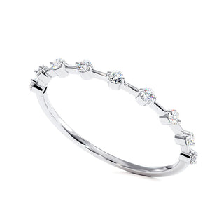 Demi-Alliance Saint-Louis, diamants de laboratoire, or blanc 18 carats ou platine 950 — Maison Laveran Paris