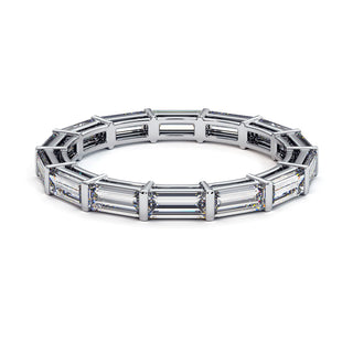Alliance Montaigne Diamants Baguettes, tour complet de diamants baguettes de laboratoire, or blanc 18 carats ou platine 950 — Maison Laveran Paris