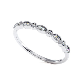 Demi-Alliance Diamants Saint Honoré, diamants de laboratoire, or blanc 18 carats ou platine 950 — Maison Laveran Paris