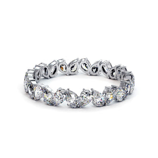 Alliance Montaigne Diamants Poires, tour complet de diamants de laboratoire, or blanc 18 carats ou platine 950 — Maison Laveran Paris