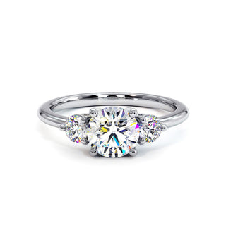 Bague Madeleine Diamant Rond, diamants de laboratoire, or blanc 18 carats ou platine 950 — Maison Laveran Paris
