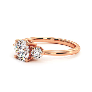 Bague Madeleine Diamant Rond, diamants de laboratoire, or rose 18 carats — Maison Laveran Paris