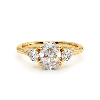 Bague Madeleine Diamant Ovale, diamants de laboratoire, or jaune 18 carats — Maison Laveran Paris