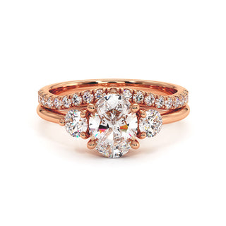 Bague Madeleine Diamant Ovale, diamants de laboratoire, or rose 18 carats — Maison Laveran Paris