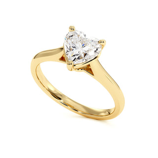 Bague Montaigne Cœur, solitaire diamant de laboratoire, or jaune 18 carats — Maison Laveran Paris