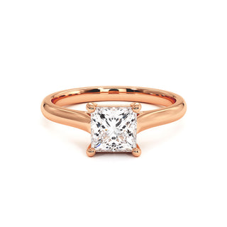 Bague Montaigne Princesse, solitaire diamant de laboratoire, or rose 18 carats — Maison Laveran Paris