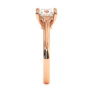 Bague Montaigne Princesse, solitaire diamant de laboratoire, or rose 18 carats — Maison Laveran Paris