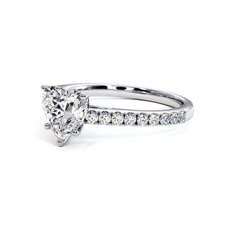 Bague Vendôme Diamant Cœur, diamants de laboratoire, or blanc 18 carats ou platine 950 — Maison Laveran Paris