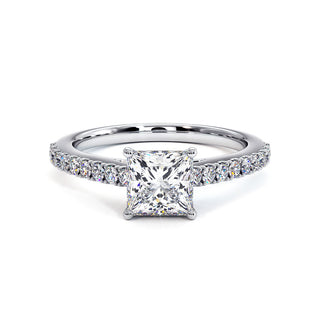 Bague Vendôme Diamant Princesse, diamants de laboratoire, or blanc 18 carats ou platine 950 — Maison Laveran Paris