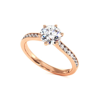 Solitaire Concorde, diamant de laboratoire sur jonc pavé, or rose 18 carats — Maison Laveran Paris