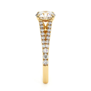 Bague Marais, diamant de laboratoire sur jonc double pavé, or jaune 18 carats — Maison Laveran Paris