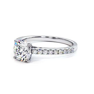 Bague Vendôme Diamant Rond, diamants de laboratoire, or blanc 18 carats ou platine 950 — Maison Laveran Paris