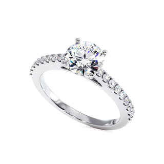 Bague Vendôme Diamant Rond, diamants de laboratoire, or blanc 18 carats ou platine 950 — Maison Laveran Paris