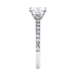 Bague Vendôme Diamant Coussin, diamants de laboratoire, or blanc 18 carats ou platine 950 — Maison Laveran Paris