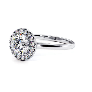 Bague Montmartre, halo de diamants de laboratoire, or blanc 18 carats ou platine 950 — Maison Laveran Paris