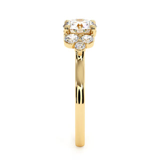 Bague Rivoli, trilogie de diamants de laboratoire, or jaune 18 carats — Maison Laveran Paris