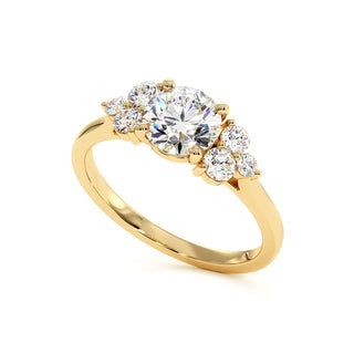 Bague Rivoli, trilogie de diamants de laboratoire, or jaune 18 carats — Maison Laveran Paris