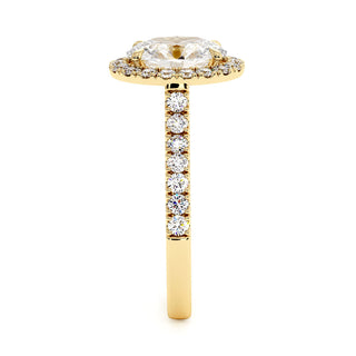 Bague Odéon Diamant Ovale, halo de diamants de laboratoire, or jaune 18 carats — Maison Laveran Paris
