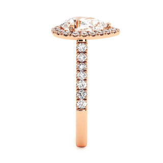 Bague Odéon Diamant Poire, halo de diamants de laboratoire, or rose 18 carats — Maison Laveran Paris