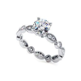Bague Saint Honoré, diamants de laboratoire, or blanc 18 carats ou platine 950 — Maison Laveran Paris