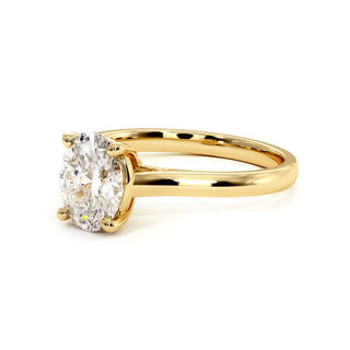 Bague Montaigne Diamant Ovale, solitaire diamant de laboratoire, or jaune 18 carats — Maison Laveran Paris