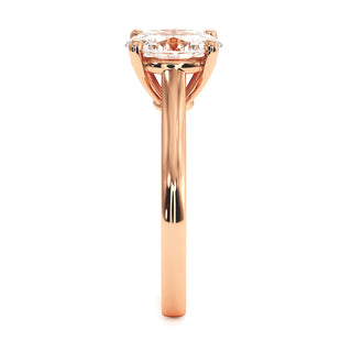 Bague Montaigne Diamant Ovale, solitaire diamant de laboratoire, or rose 18 carats — Maison Laveran Paris