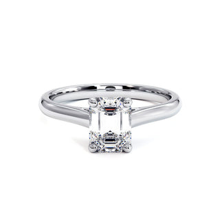Bague Montaigne Émeraude, solitaire diamant de laboratoire, or blanc 18 carats ou platine 950 — Maison Laveran Paris