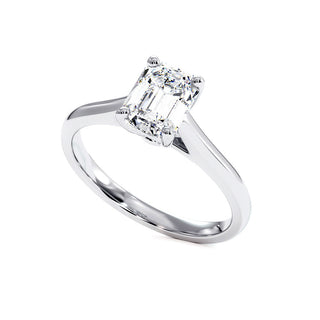 Bague Montaigne Émeraude, solitaire diamant de laboratoire, or blanc 18 carats ou platine 950 — Maison Laveran Paris