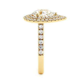 Bague Odéon Double Halo Poire, diamants de laboratoire, or jaune 18 carats — Maison Laveran Paris