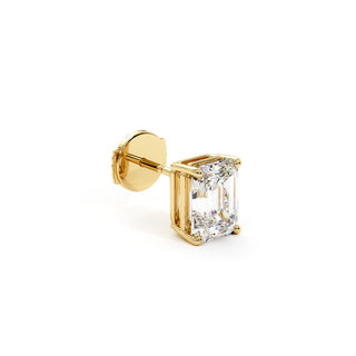 Boucles d'Oreilles Montaigne Diamant Taille Émeraude, puces solitaires en diamants de laboratoire, or jaune 18 carats — Maison Laveran Paris