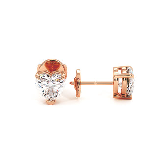 Boucles d'Oreilles Montaigne Diamant Cœur, puces solitaires en diamants de laboratoire, or rose 18 carats — Maison Laveran Paris