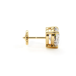 Boucles d'Oreilles Montaigne Diamant Cœur, puces solitaires en diamants de laboratoire, or jaune 18 carats — Maison Laveran Paris
