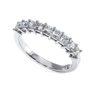 Demi-Alliance Montaigne Diamants Princesses, diamants de laboratoire, or blanc 18 carats ou platine 950 — Maison Laveran Paris
