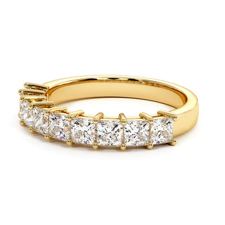 Demi-Alliance Concorde Diamants Princesses, diamants de laboratoire, or jaune 18 carats — Maison Laveran Paris