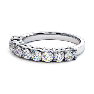 Demi-Alliance Montaigne Diamants Ronds 9 pierres, diamants de laboratoire, or blanc 18 carats ou platine 950 — Maison Laveran Paris