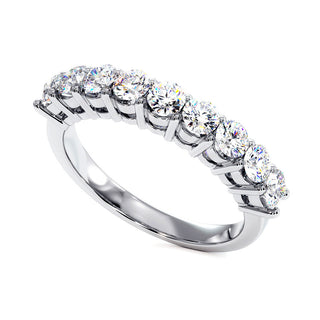 Demi-Alliance Montaigne Diamants Ronds 9 pierres, diamants de laboratoire, or blanc 18 carats ou platine 950 — Maison Laveran Paris