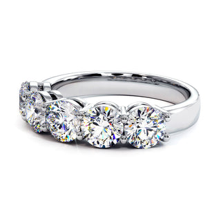 Demi-Alliance Montaigne Diamants Ronds 5 pierres, diamants de laboratoire, or blanc 18 carats ou platine 950 — Maison Laveran Paris