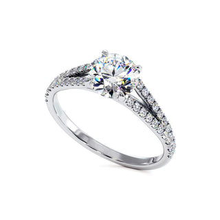 Bague Marais, diamant de laboratoire sur jonc double pavé, or blanc 18 carats ou platine 950 — Maison Laveran Paris