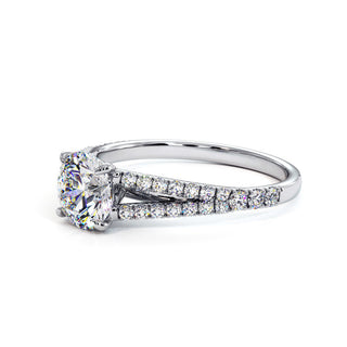 Bague Marais, diamant de laboratoire sur jonc double pavé, or blanc 18 carats ou platine 950 — Maison Laveran Paris