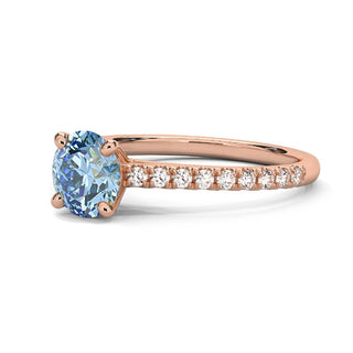 Bague Vendôme Diamant Bleu Rond, diamant de laboratoire bleu, or rose 18 carats — Maison Laveran Paris
