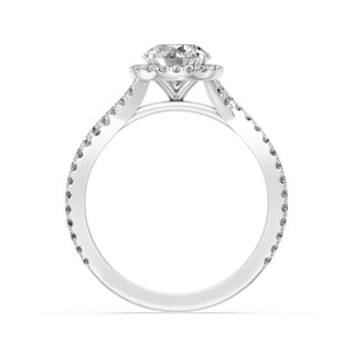 Bague de fiançailles Alma, solitaire diamant rond, halo et jonc entrelacé pavé, or blanc 18 carats ou platine 950 — Maison Laveran Paris