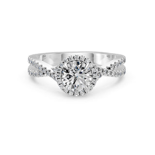 Bague de fiançailles Alma, solitaire diamant rond, halo et jonc entrelacé pavé, or blanc 18 carats ou platine 950 — Maison Laveran Paris