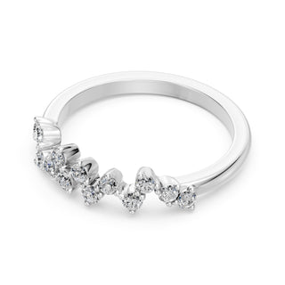 Demi-Alliance Diamants Tuileries, diamants de laboratoire, or blanc 18 carats ou platine 950 — Maison Laveran Paris