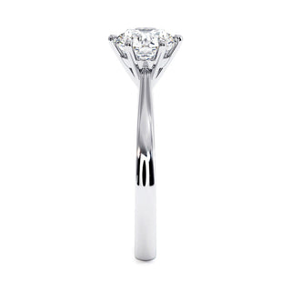 Bague Palais Royal, solitaire diamant de laboratoire, or blanc 18 carats ou platine 950 — Maison Laveran Paris