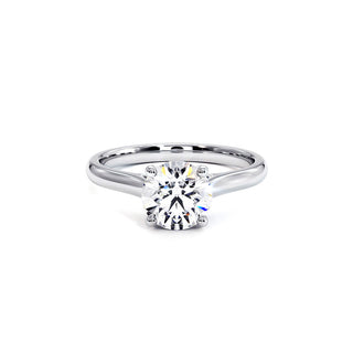 Bague Montaigne Diamant Rond, solitaire diamant de laboratoire, or blanc 18 carats ou platine 950 — Maison Laveran Paris