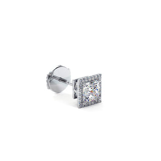 Boucles d'Oreilles Odéon Diamant Princesse, halo de diamants de laboratoire, or blanc 18 carats ou platine 950 — Maison Laveran Paris