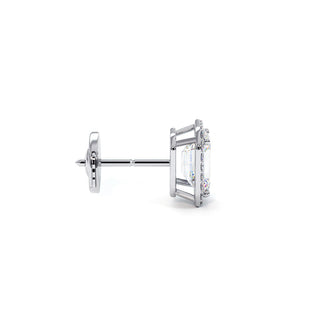Boucles d'Oreilles Odéon Diamant Taille Émeraude, halo de diamants de laboratoire, or blanc 18 carats ou platine 950 — Maison Laveran Paris